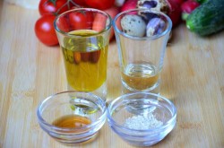 Овощной салат огурец помидор яйцо