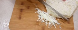 название картинки Оладьи капустные с луком