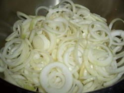 Репчатый лук в яичном кляре