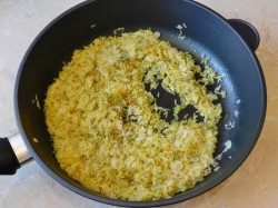 название картинки Рис на сковороде