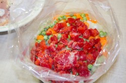 Рис в рукаве с курицей и овощами - шаг 14