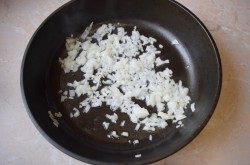 название картинки Рис с луком на гарнир