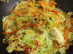 название картинки Рисовая лапша с овощами