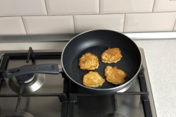 название картинки Рисовые оладьи из каши