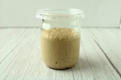 Ржаной хлеб на домашней закваске в духовке