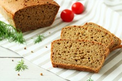 Ржаной хлеб на домашней закваске в духовке