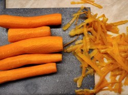 название картинки Рыба под маринадом из моркови и лука