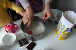 Рогалики на молоке и дрожжах