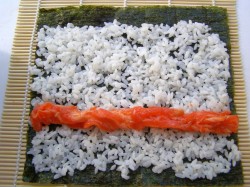 Роллы с лососем