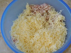 Котлеты из куриного филе с сыром - шаг 2