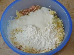 Котлеты из куриного филе с сыром - шаг 4