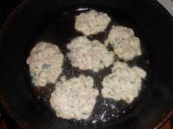 Рубленые котлеты Ко-Ко-Ко - шаг 7