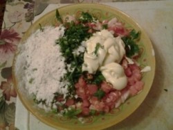 название картинки Рубленые котлеты из свинины и курицы с крахмалом и майонезом