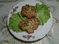 название картинки Рубленые котлеты из свинины и курицы с крахмалом и майонезом