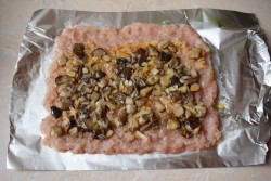 Рулет из куриного фарша в духовке