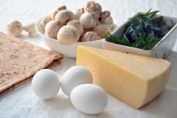 название картинки Рулет из лаваша с грибами и сыром