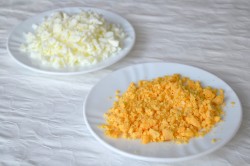 название картинки Рулет из лаваша с грибами и сыром