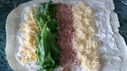 название картинки Рулет из лаваша с печенью трески