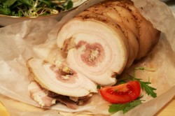 Рулет из пузанины вареный