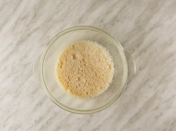 Яично капустный рулет с куриным фаршем - шаг 4 Яично капустный рулет с куриным фаршем - шаг 4