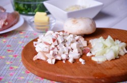 название картинки Куриный рулет со шпинатом