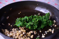 название картинки Куриный рулет со шпинатом