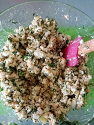 Лавашные рулетики творожно сырные жареные - шаг 6