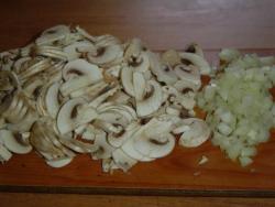 название картинки Печеночные рулетики с начинкой