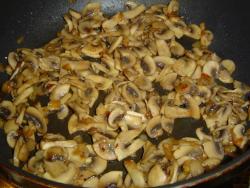 название картинки Печеночные рулетики с начинкой