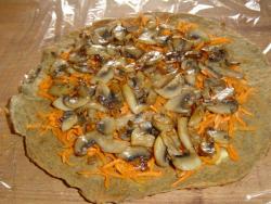 название картинки Печеночные рулетики с начинкой