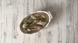 название картинки Рулетики из свинины с грибами