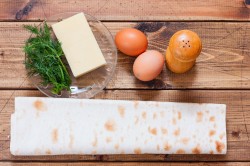 название картинки Бутерброды из лаваша с сыром на сковороде