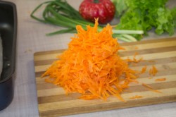 Рыба под шубой запеченная в духовке классический рецепт - шаг 5 Рыба под шубой запеченная в духовке классический рецепт - шаг 5