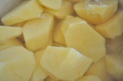 название картинки Рыба с овощами в мультиварке и картофельное пюре