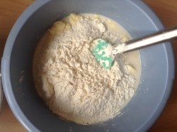 Рыба в дрожжевом тесте