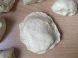 Рыба в дрожжевом тесте