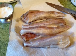 Минтай в томатном соусе с овощами