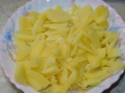 Рыбный суп из консервы сардины