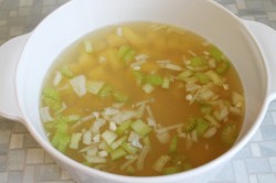 название картинки Рыбный суп уха из карася