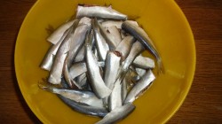 название картинки Салака запеченная в духовке