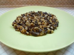 Салат Белая Ночь из свинины с грибами