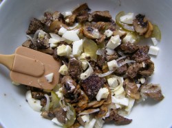 название картинки Салат Белорусский с печенью и грибами в тарталетках