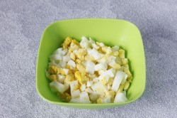 Салат Белорусский с печенью и грибами