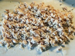 название картинки Салат Березка с грибами и курицей