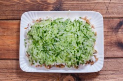 название картинки Салат Берёзка с черносливом