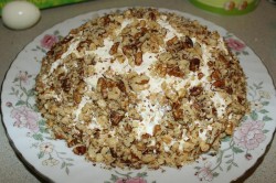 название картинки Салат Черепаха с курицей грецкими орехами и яблоками