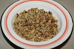 название картинки Салат Черепаха с курицей грецкими орехами и яблоками