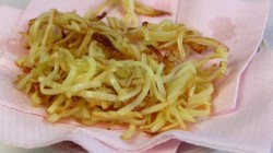 название картинки Салат Диёр с жареной картошкой и яйцом