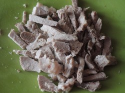 название картинки Салат Фаворит с языком