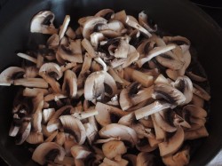 название картинки Салат Фаворит с языком